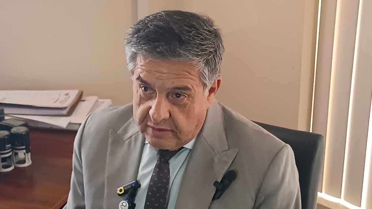 Leonardo Amoroso, fiscal de Azuay, ofreció detalles del caso de la joven trabajadora que habría sido violada en un hotel de Cuenca.