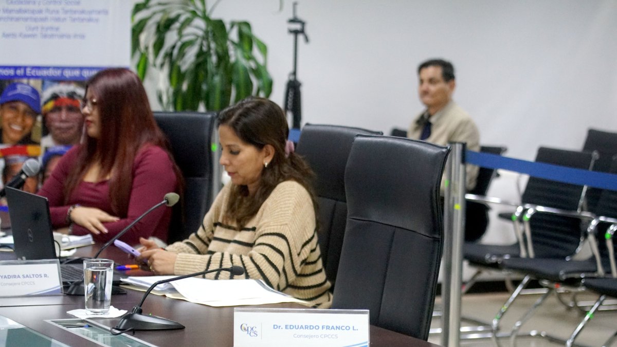 Franco Loor se excusó por tener un viaje previsto hasta el 12 de enero de 2025.