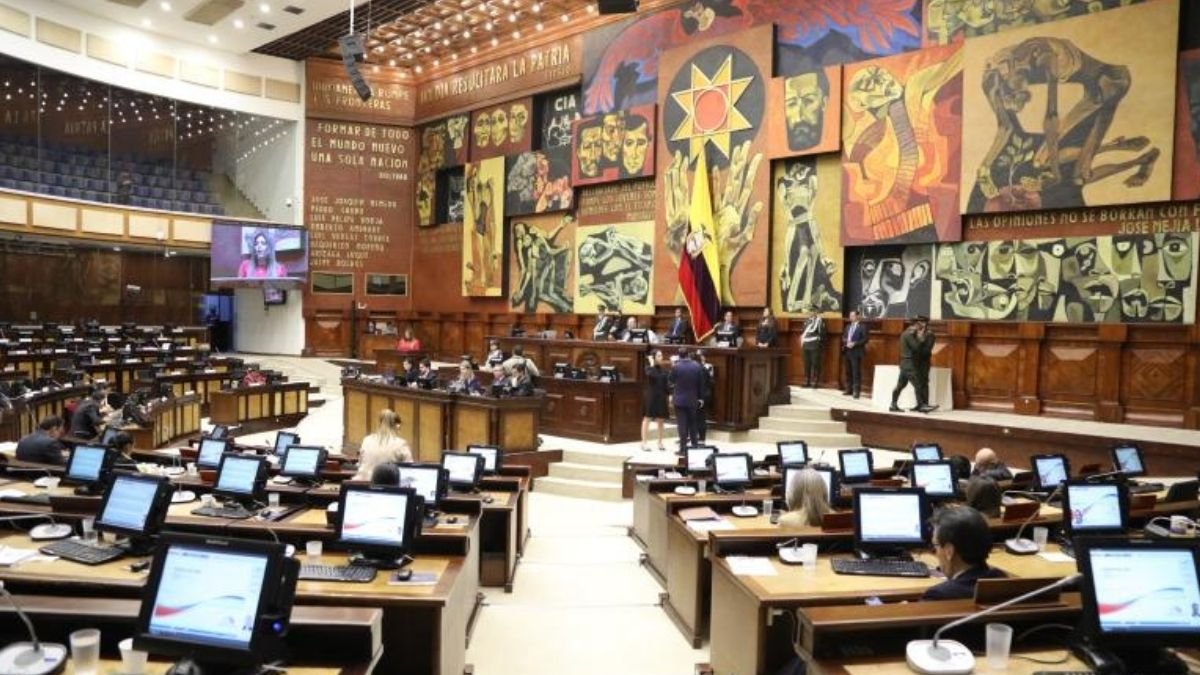 El nuevo período legislativo iniciará el 14 de mayo de 2025.