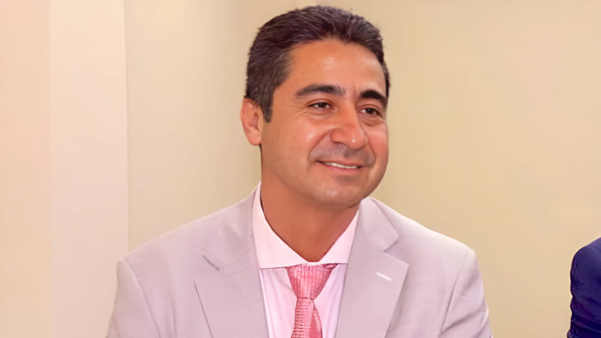 Alcalde de Arenillas, Eber Ponce.