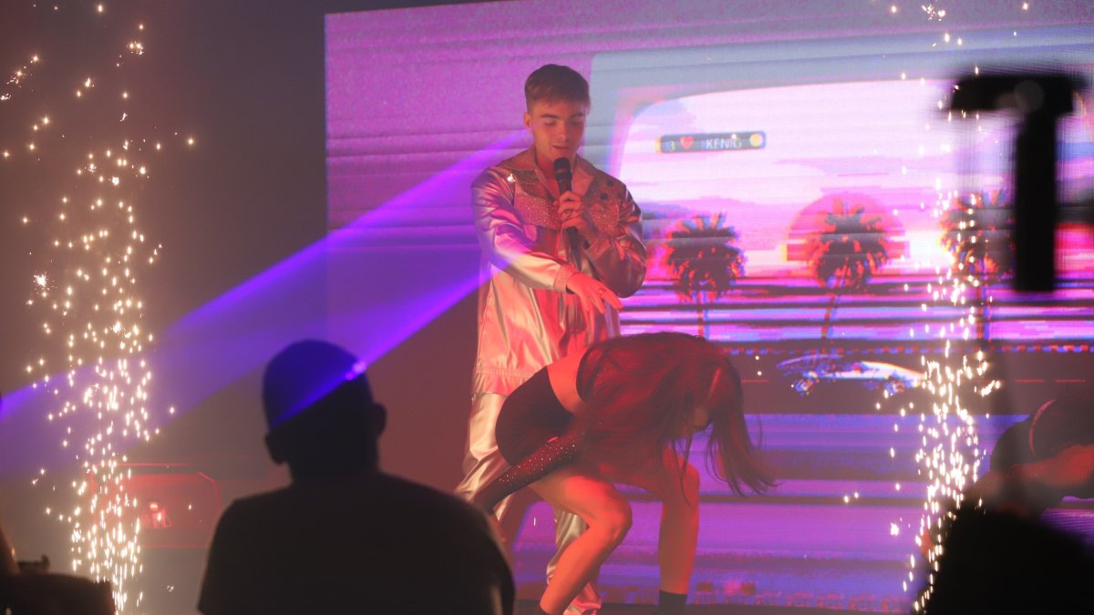 Alejandro Kenig durante el lanzamiento.