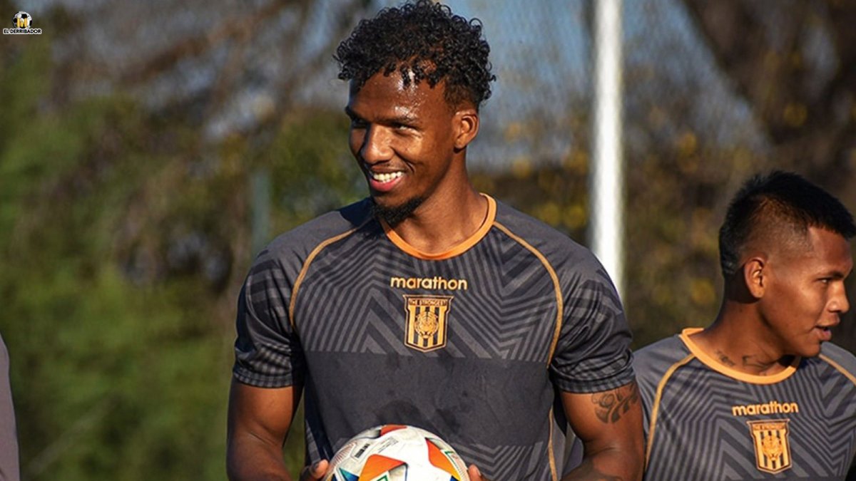 Darío Aimar tendría un acuerdo con Liga de Quito.