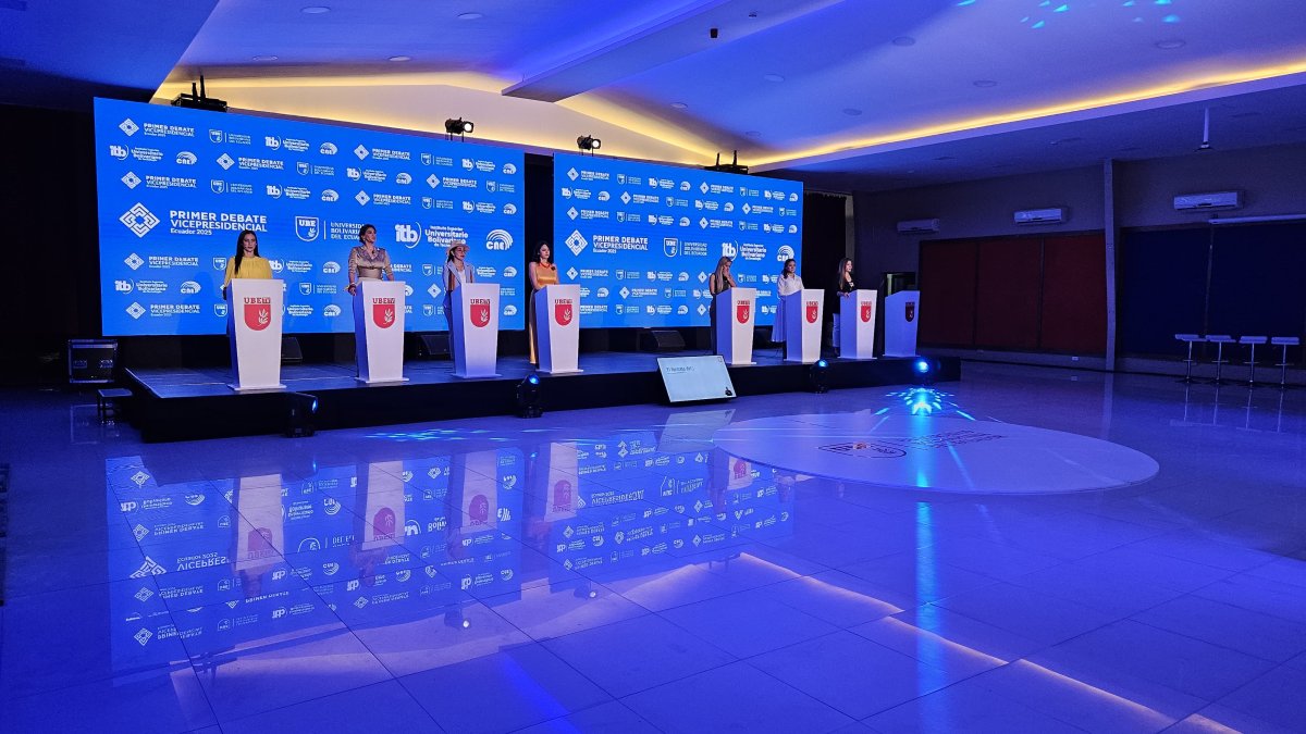 Inicia el primer debate vicepresidencial.