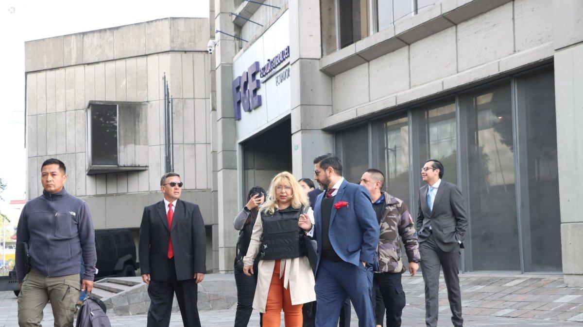 La jueza Nubia Vera entregó un pendrive en la Fiscalía con el supuesto texto para negar la acción de protección a Verónica Abad.