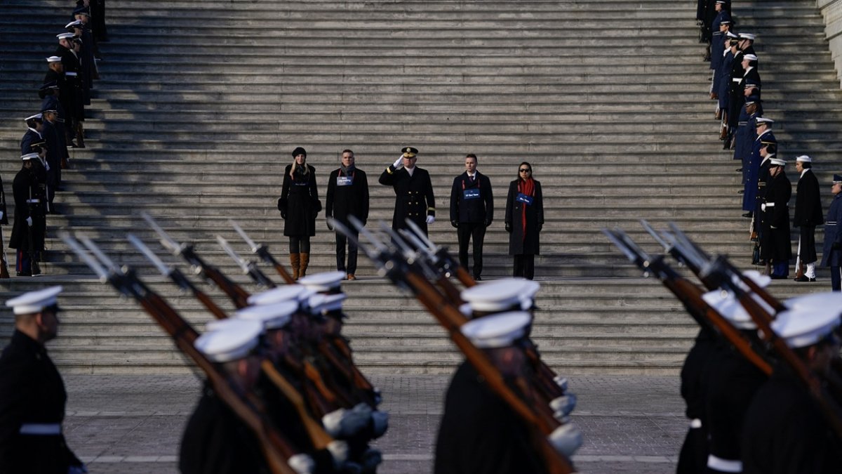 Se observa uno de los ensayos generale en el Capitolio de Estados Unidos antes de la toma de posesión del presidente electo Trump, en Washington, DC, el 12 de enero de 2025.