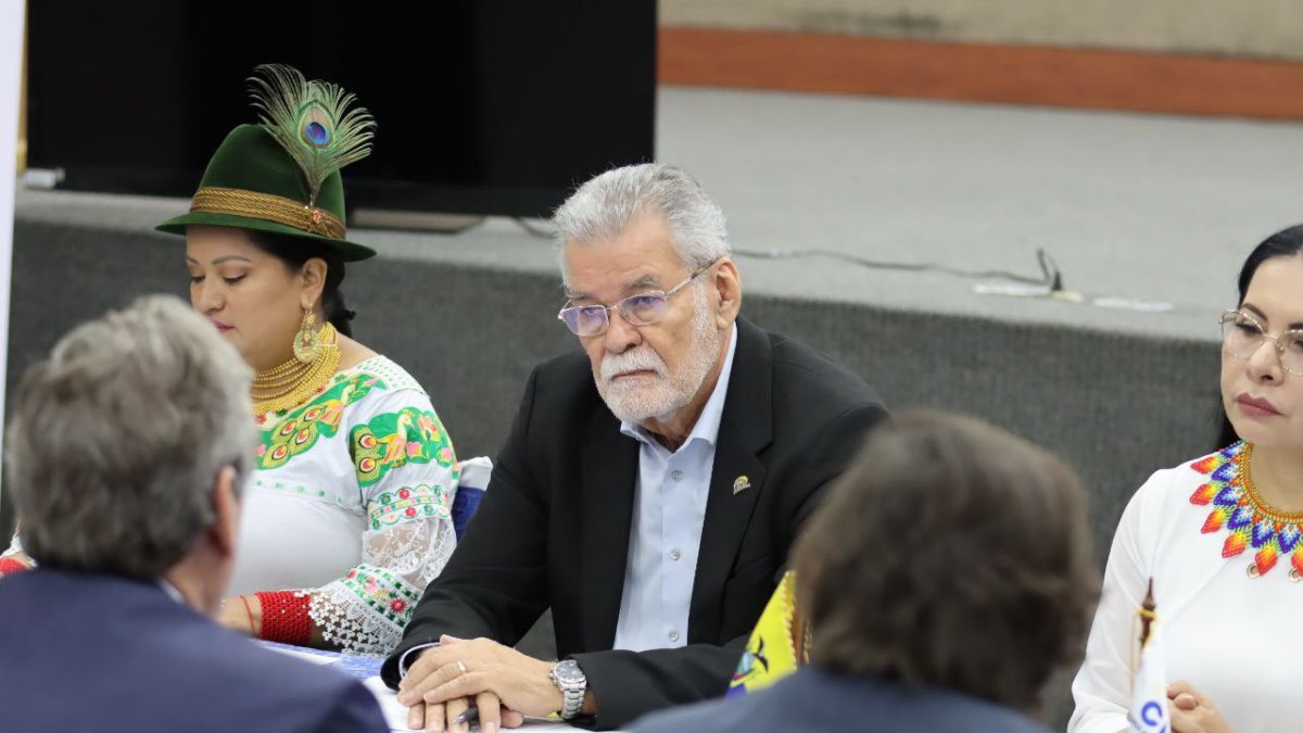 El vicepresidente del CNE Enrique Pita habló sobre el debate obligatorio.
