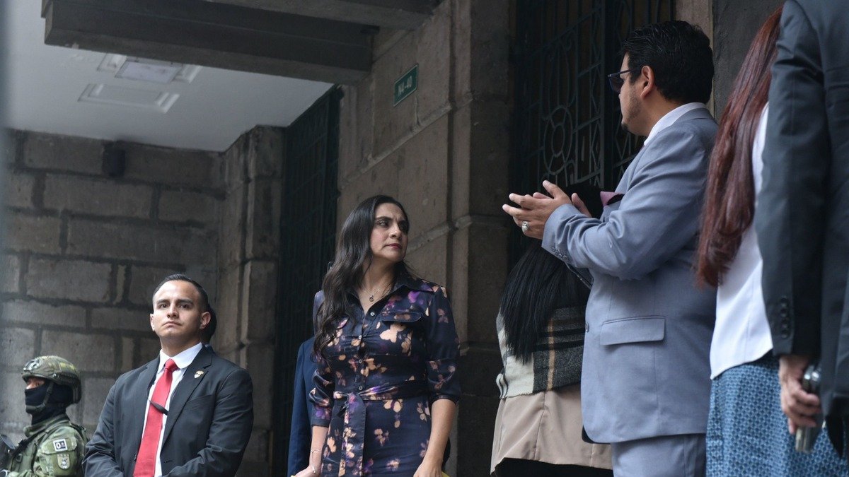 Verónica Abad fue impedida de ingresar a su despacho en la Vicepresidencia, el 23 de diciembre del 2024, luego del fallo de Nubia Vera.