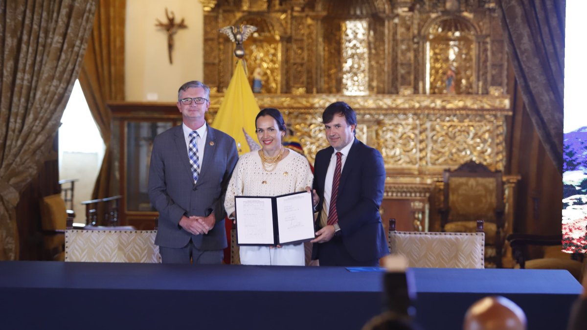 Acuerdo entre autoridades, para poner en marcha el proyecto Villonaco III