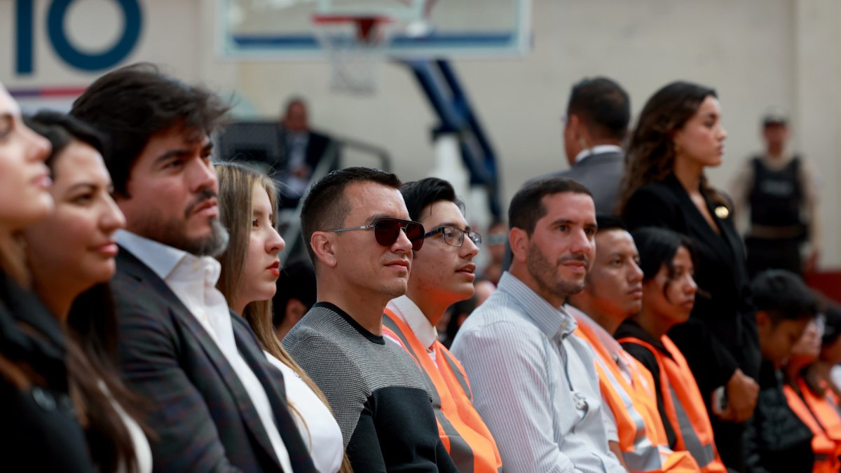 El presidente Daniel Noboa encarga la Presidencia, según el decreto 505, para que no se confundan las actividades de gobierno con las de candidato.