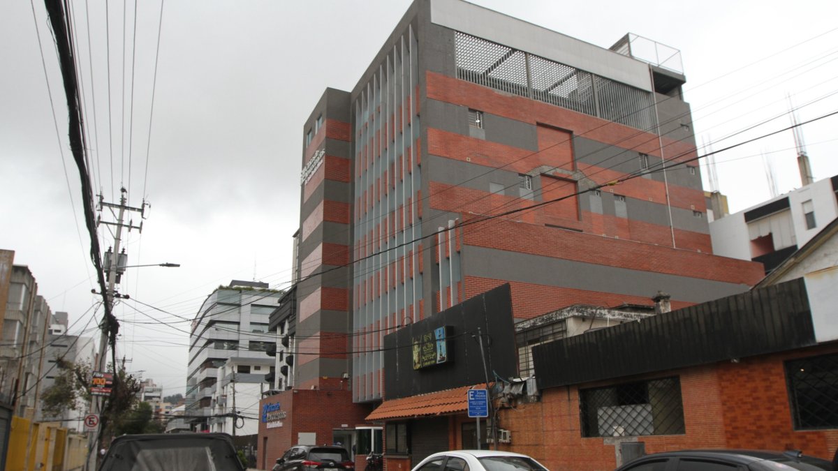 En el sector donde ocurrió el ataque hay restaurantes y cafeterías. Está cerca del corazón de La Mariscal, una zona turística.