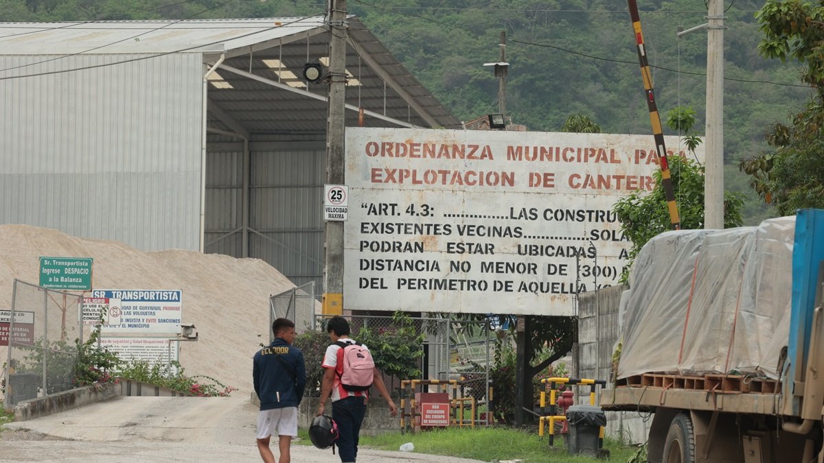 Medida. Los procesos de control y regularización de licencias ambientales en Guayaquil pasan a la Prefectura.