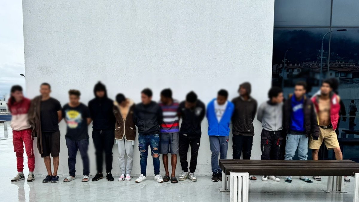 Dos de los 13 detenidos tienen antecedentes penales por robo.