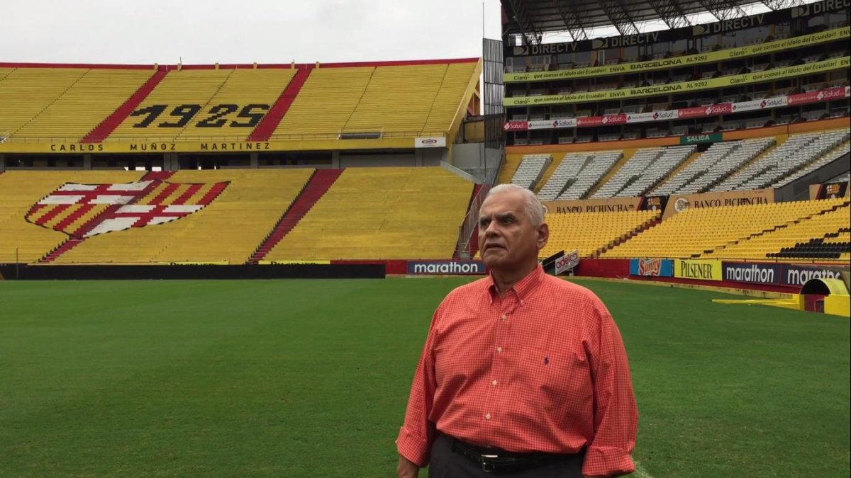 Víctor Hugo Sicouret, fue uno de los fundadores del extinto Partido Roldosista Ecuatoriano (PRE), junto con el expresidente de la República, Abdalá Bucaram Ortiz.