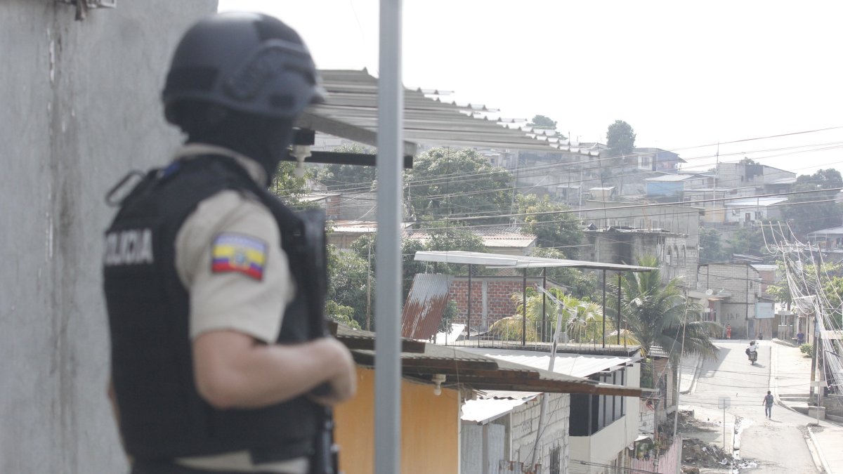 Efecto. Las calles del sector permanecen desoladas. Los moradores temen ser víctimas colaterales.