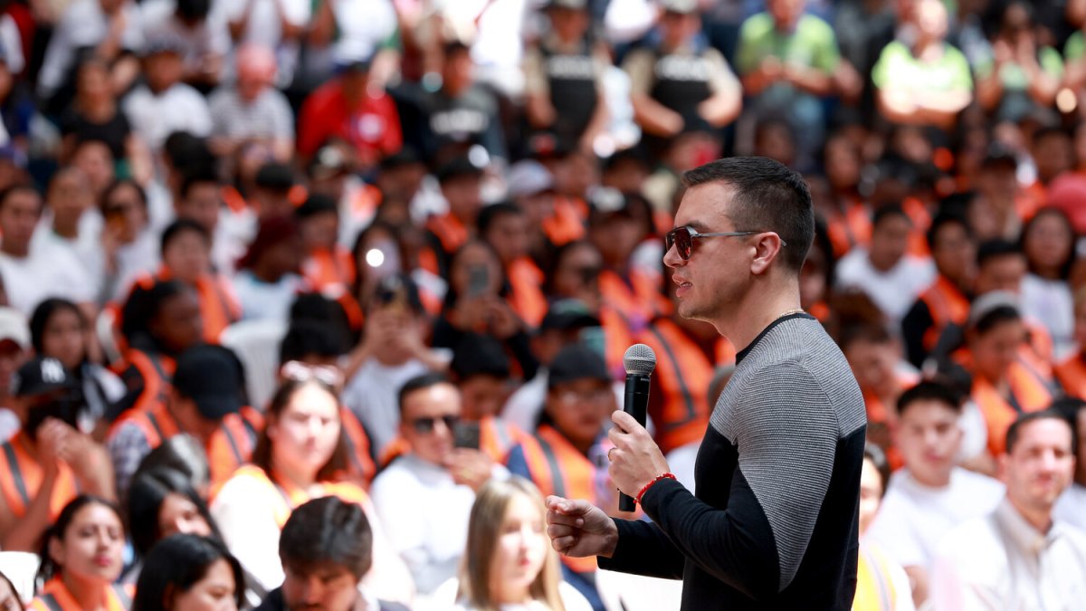 El presidente Daniel Noboa no solicitó licencia durante la campaña electoral.