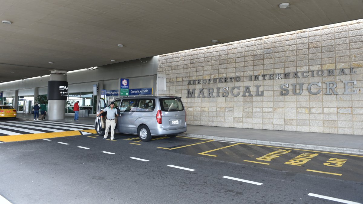 Aeropuerto. Se espera que exista suficiente combustible para los aviones.