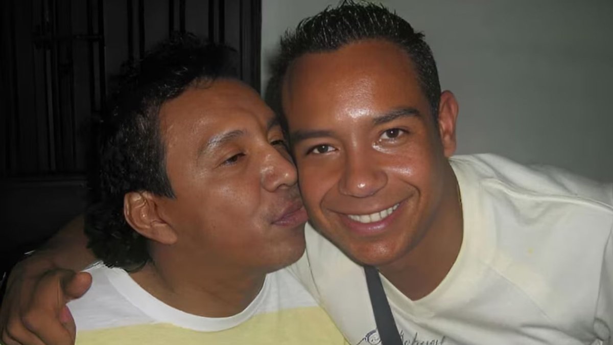 Diómedes Díaz y su hijo Miguel.