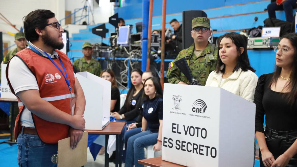 Más de 287.000 personas, entre estudiantes, empleados y servidores públicos, conformarán las juntas designadas por el CNE para las próximas elecciones