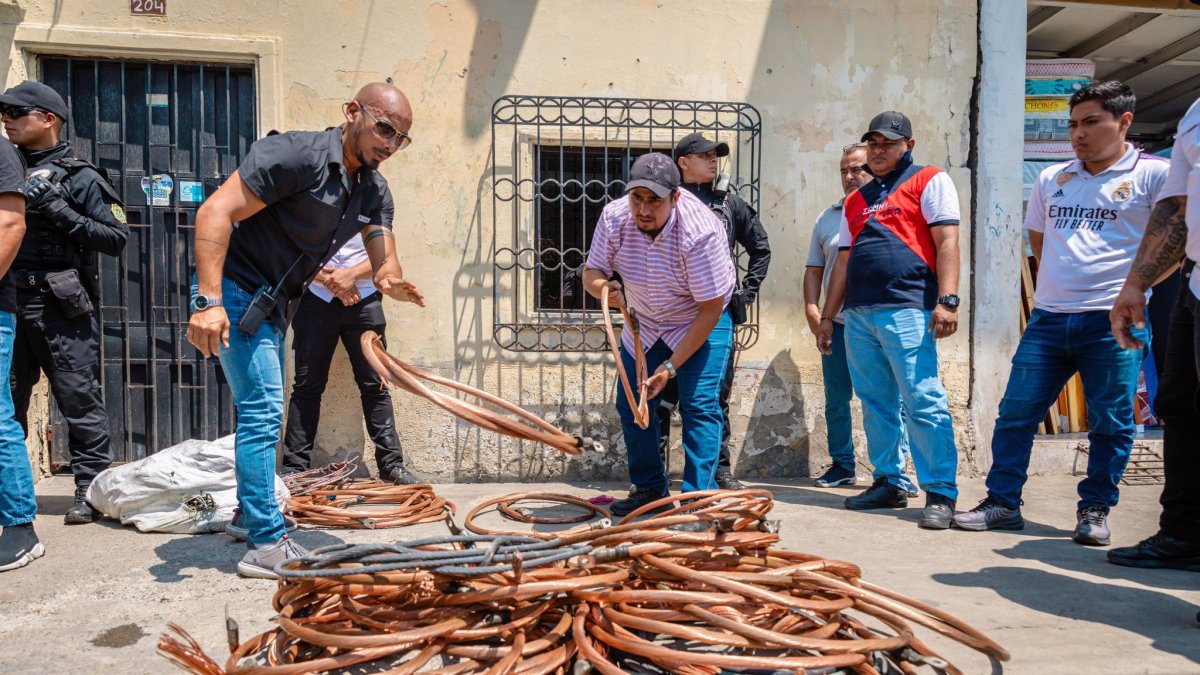 Hecho. El Municipio de Guayaquil informó sobre las clausuras.