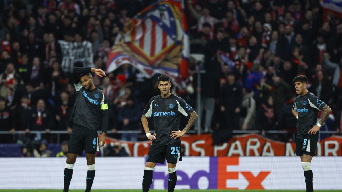 Piero Hincapié marcó su primer gol en esta edición de Champions League.