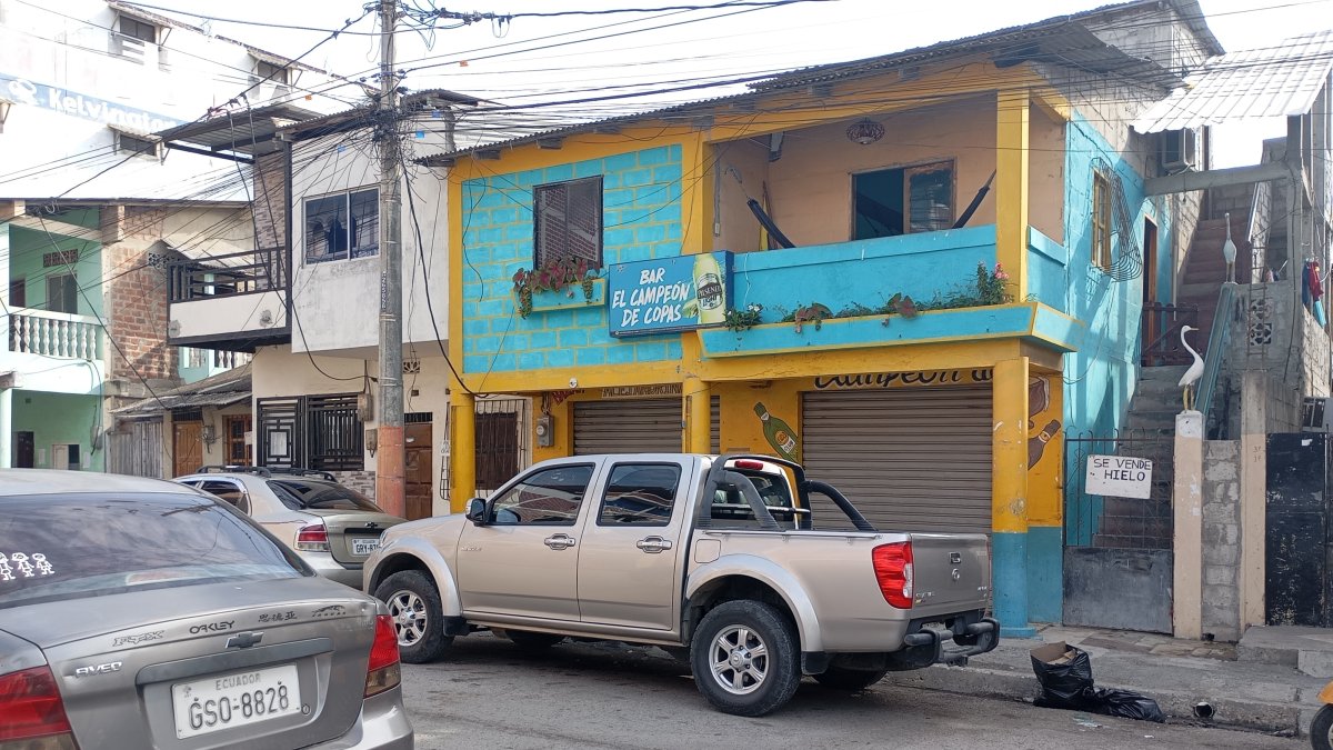 4 muertos en un atentado en bar de Playas.