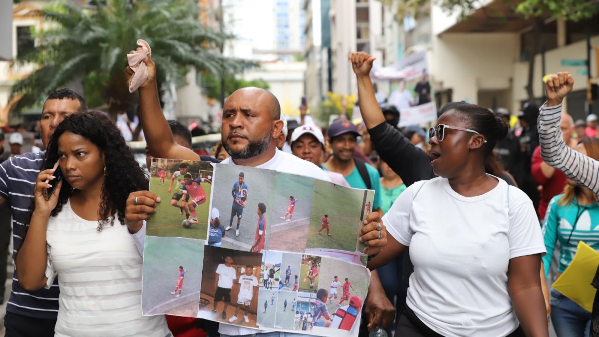 Los padres de los menores impulsaron el habeas corpus tras desaparición.