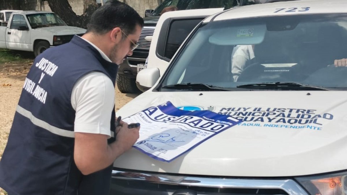 Personal municipal ha asegurado que realizará controles durante todo este mes en las canteras de vía a la costa.