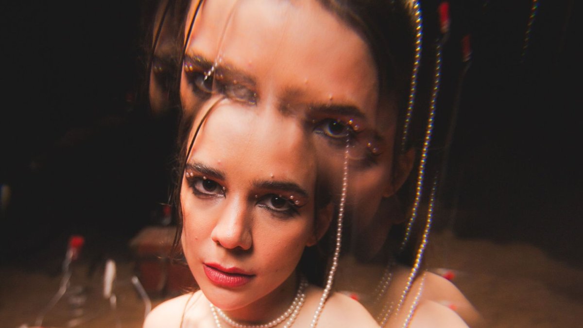 Chloé Silva para su nuevo videoclip.