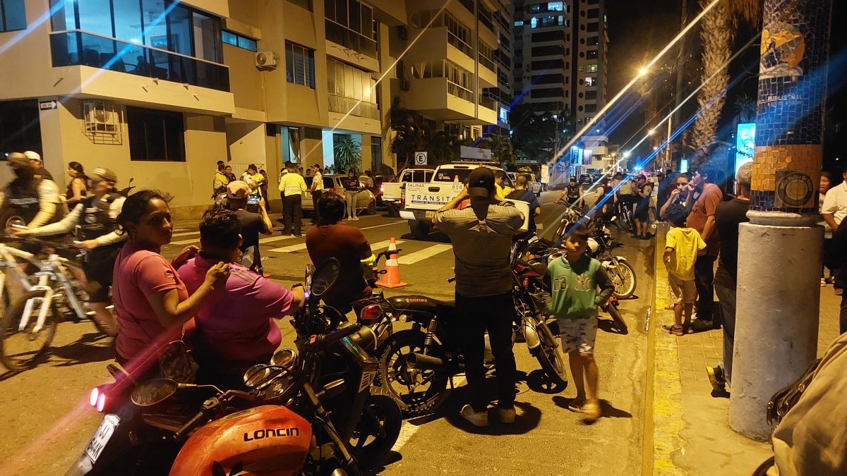 Entre las víctimas se encontraría un oficial de la Comisión de Tránsito del Ecuador (CTE).