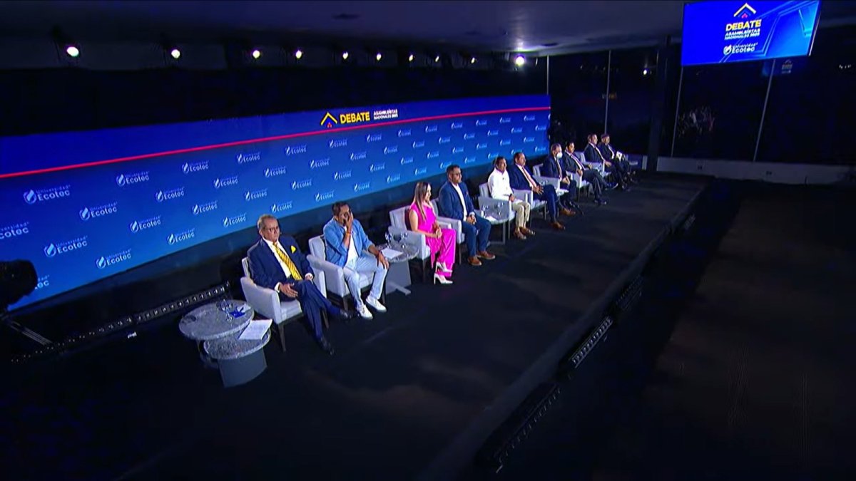 La Universidad Ecotex organiza el primer debate entre candidatos a asambleístas.