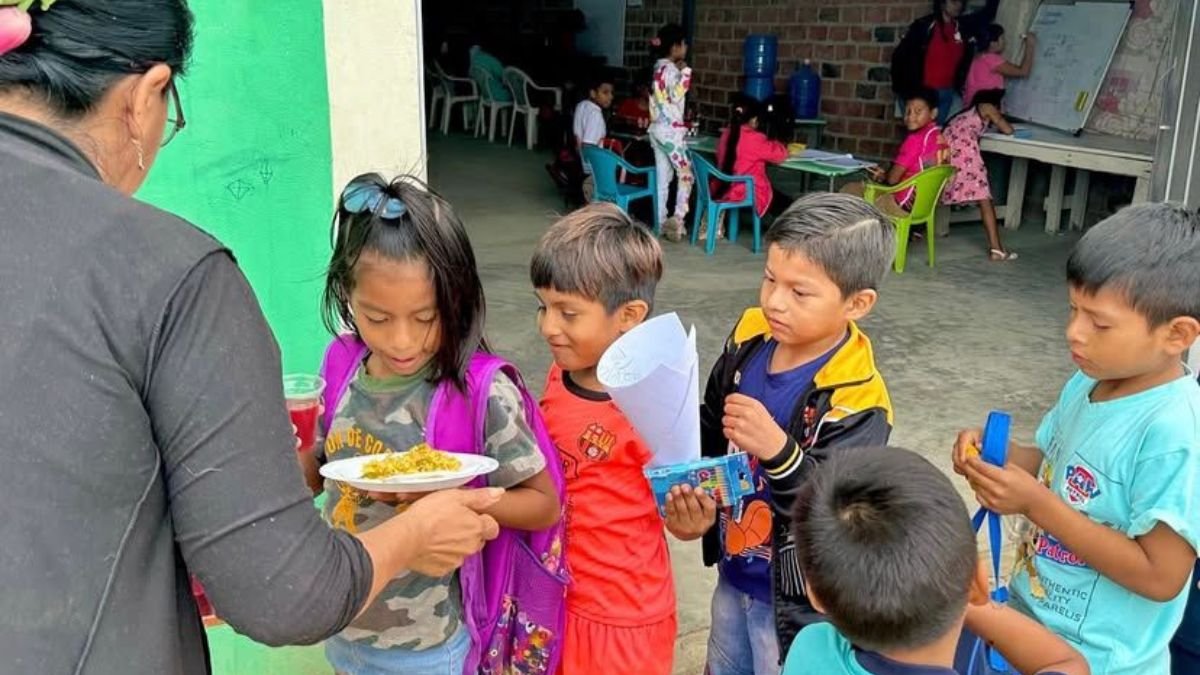 ONG. Dame tu mano lleva alimento a sectores vulnerables del país.