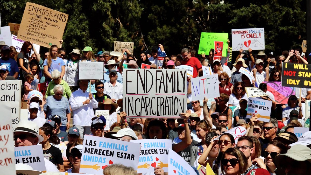 Una manifestación en contra de las deportaciones en Colorado (EE.UU.).