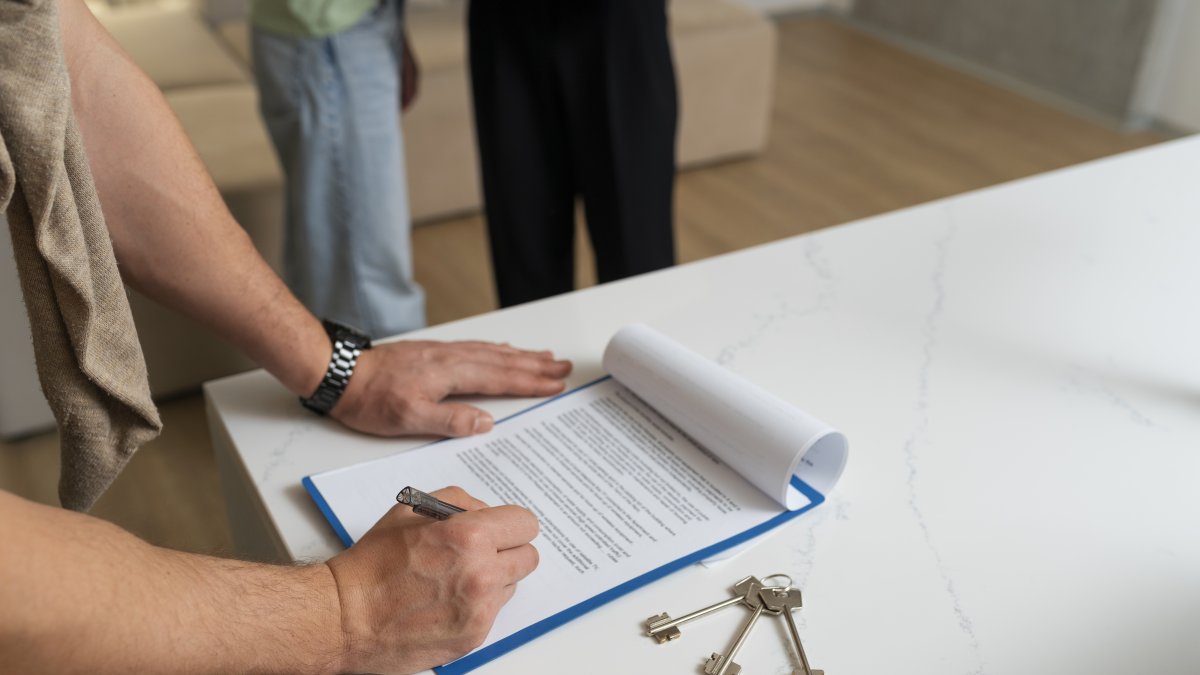 Imagen referencial. El registro de una propiedad se lo puede hacer en línea a través del portal ciudadano del GAD Municipal de Cuenca.