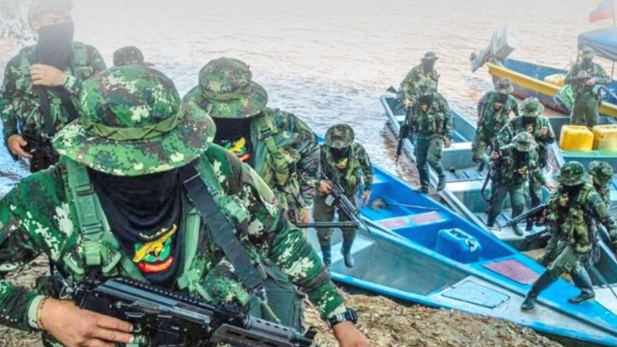 En Napo hay terror a causa de las amenazas de parte de los Comandos de Frontera. Las Fuerzas Armadas del Ecuador ejecutan operativos.