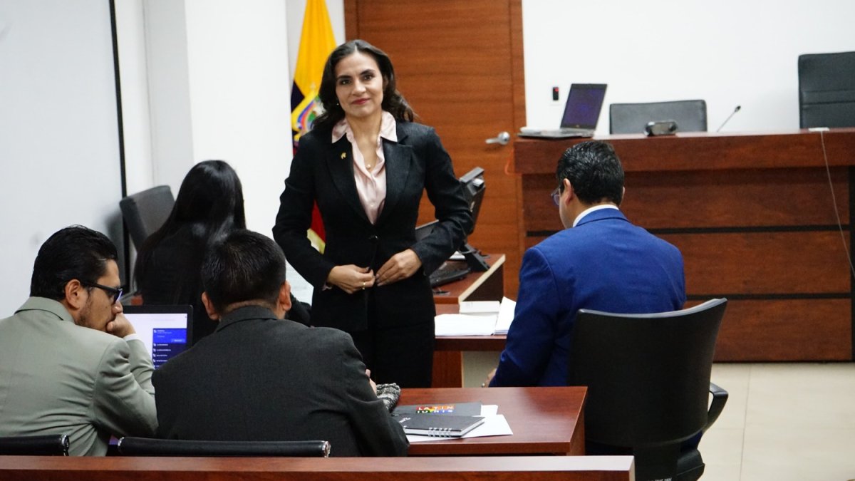 La vicepresidenta Verónica Abad asistió este 29 de enero a la audiencia en Quito.