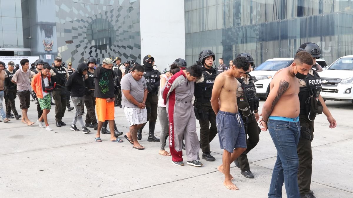 La Policía Nacional aprehendió a 21 personas.