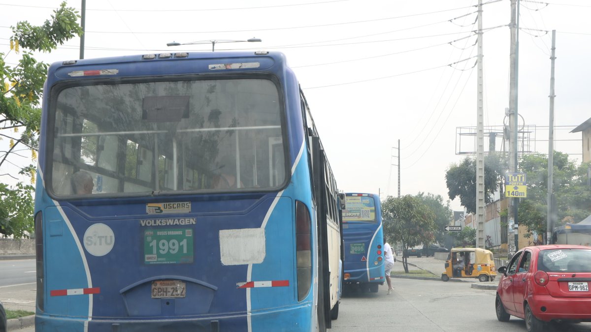 Las líneas suspendidas han sido reemplazadas.