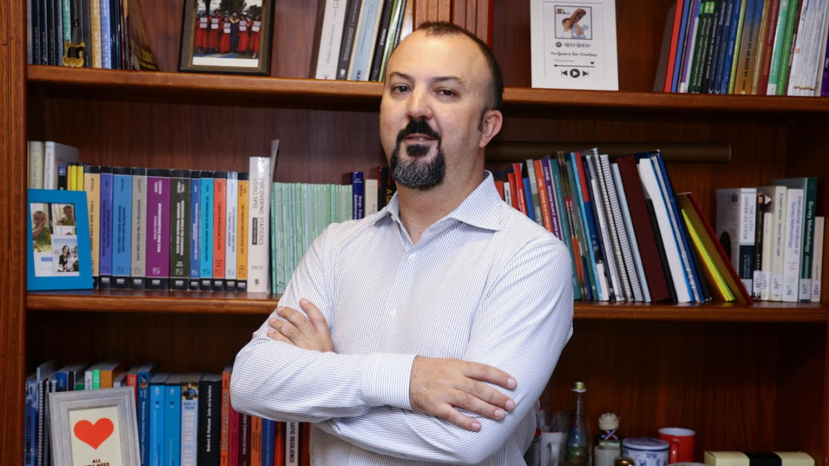 Paolo Moncagatta, doctor en Ciencias Políticas y profesor de la USFQ.