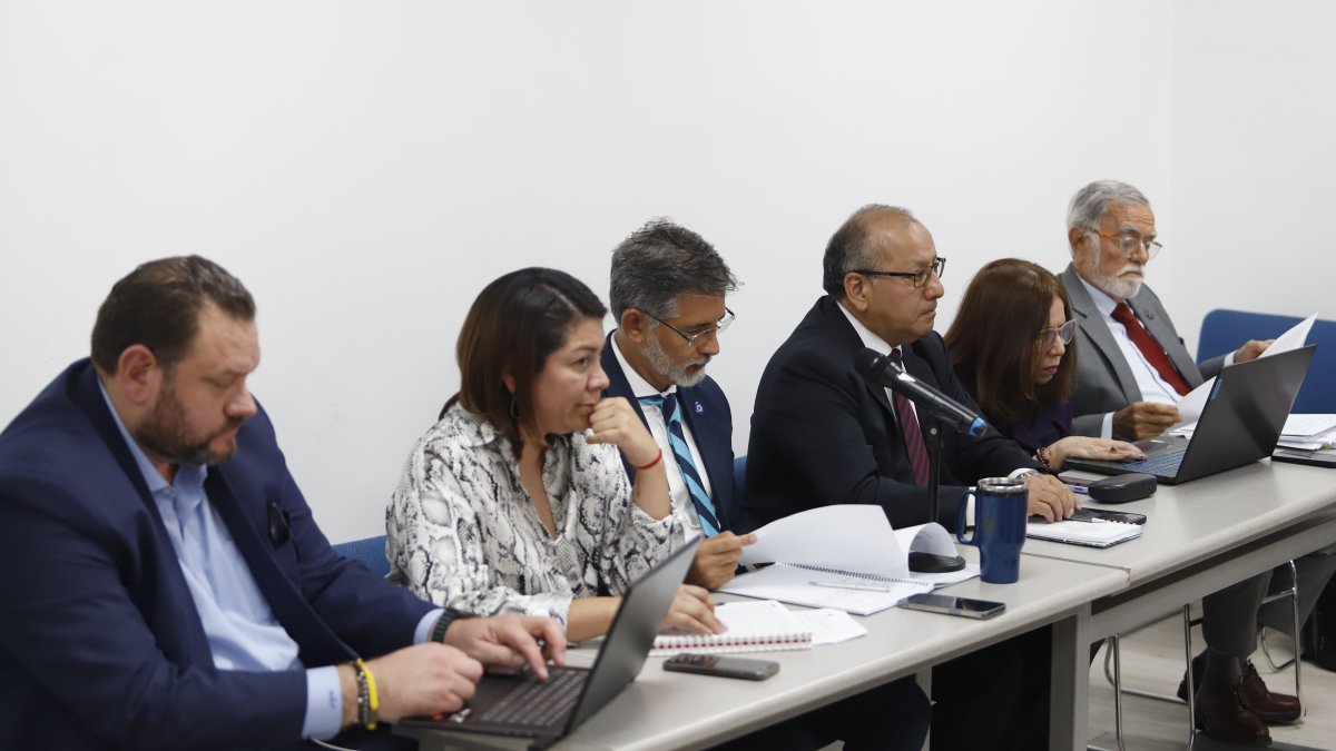 La Comisión Calificadora evaluará a los seis postulantes a jueces de la Corte Constitucional.