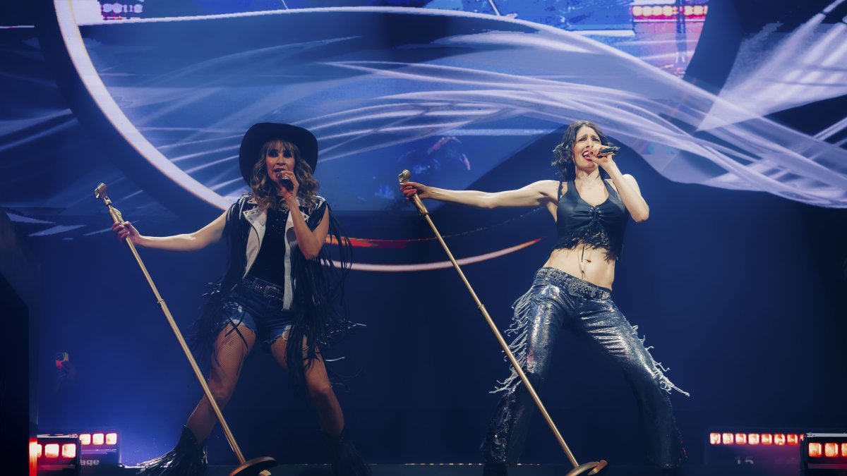 Las artistas llegaron con su concierto a la capital