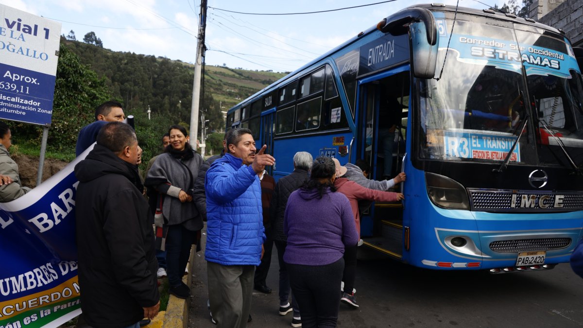 Desde el barrio La Dolores, en el sur, sale la ruta R3.