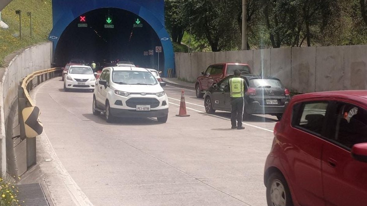 Suspensión. El tránsito estará bloqueado en el túnel Guayasamín hasta el domingo 2 de febrero.