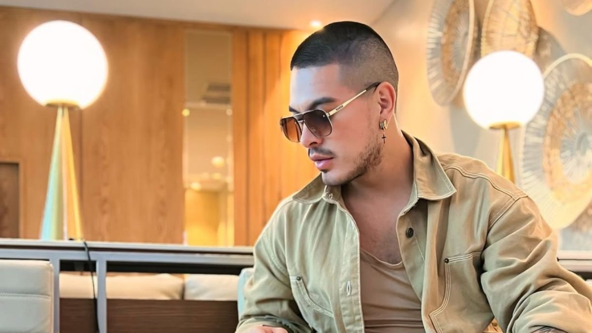 El cantante Alejandro Montes de Oca fue secuestrado.