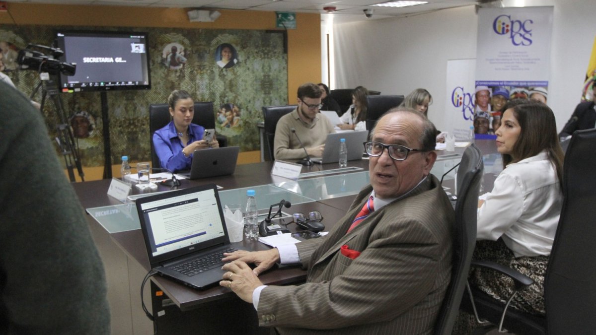 Eduardo Franco Loor fue el último en posesionarse de los vocales ahora destituidos.