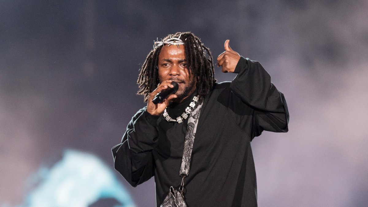 Kendrick Lamar es el estrella principal del espectáculo de  medio tiempo.