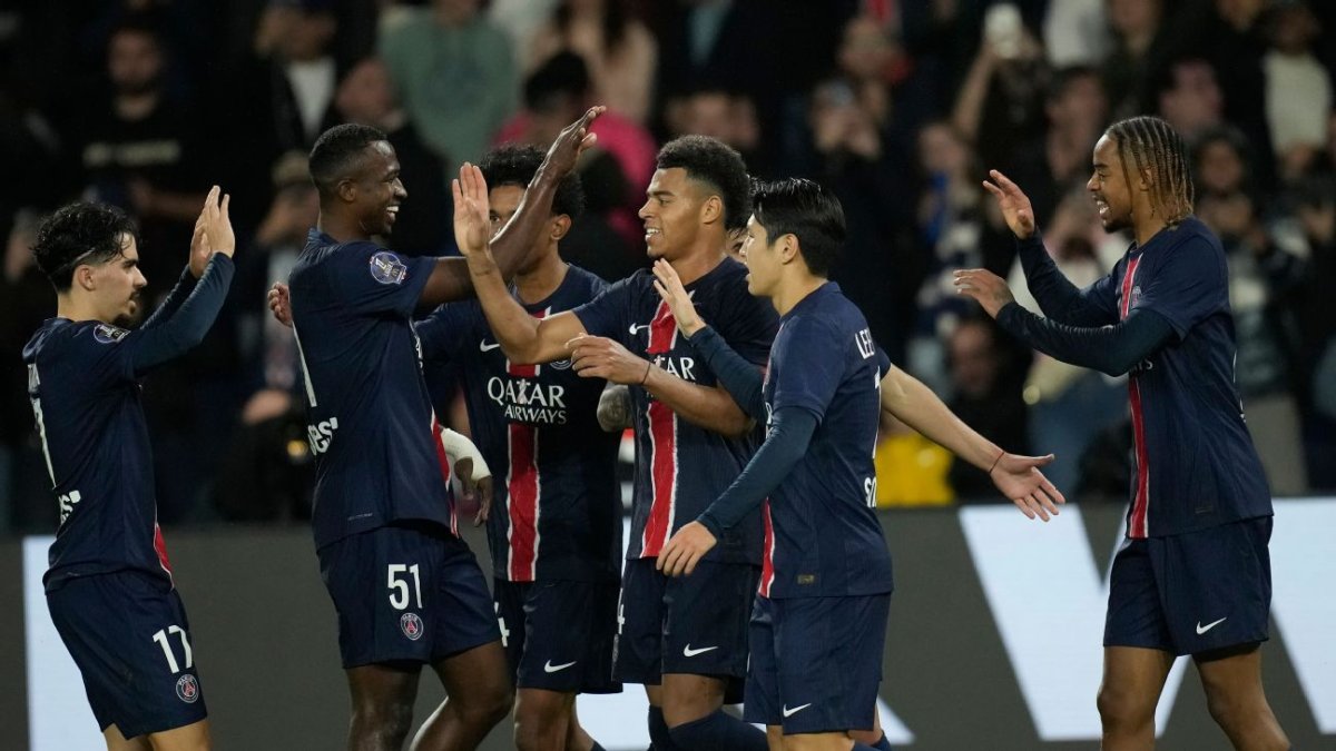 París Saint-Germain lidera la Ligue 1 con gran distancia del segundo de la tabla