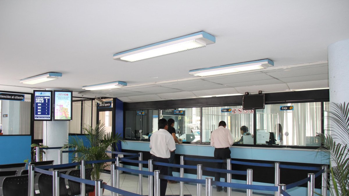 Referencial. Eléctrica Quito suspende por dos días canales digitales para pagos y consultas.