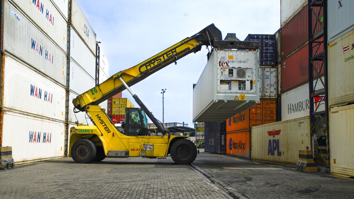 Terminal. Las actividades de comercio exterior en el Puerto Marítimo de Guayaquil.