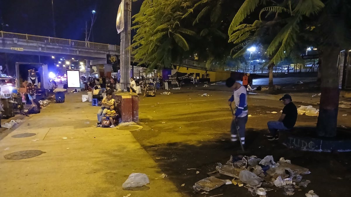 Cinco toneladas de desperdicios se retiraron de la zona.
