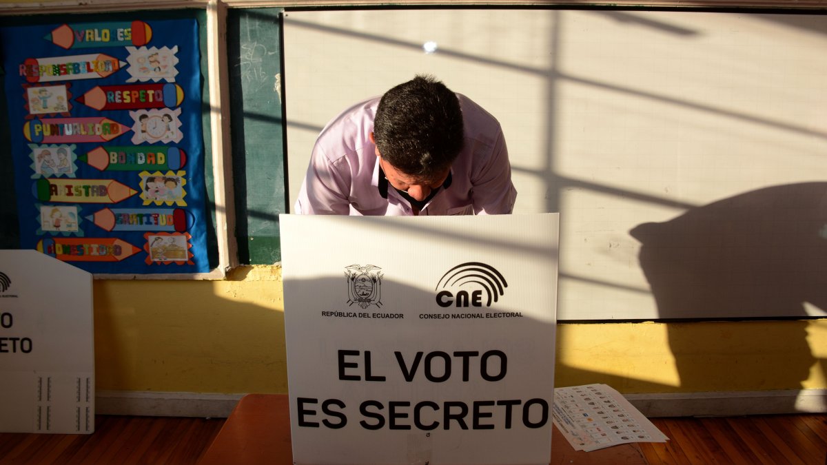 Este domingo 9 de febrero, los ecuatorianos elegirán, en primera vuelta, a nuevas autoridades legislativas y ejecutivas.